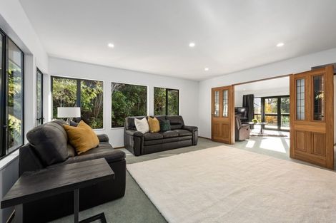 Photo of property in 12c Chatsworth Road, Silverstream, Upper Hutt, 5019