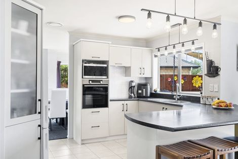 Photo of property in 88 Wentworth Drive, Rototuna North, Hamilton, 3210