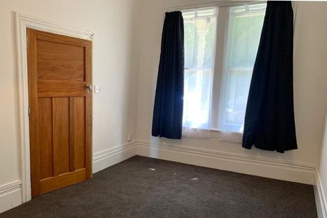 Photo of property in 70 Fairlie Terrace, Kelburn, Wellington, 6021