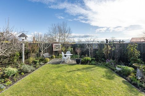 Photo of property in 12 Washington Place, Havelock North, 4130