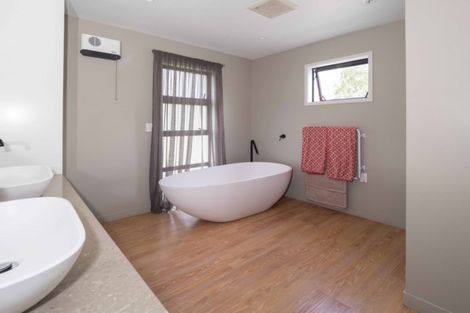 Photo of property in 252 Beach Road East, Elgin, Ashburton, 7777