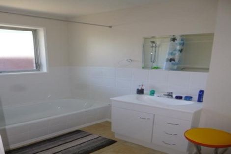 Photo of property in 4/449 Armagh Street, Linwood, Christchurch, 8011