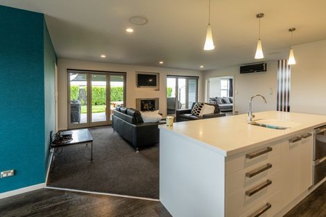 Photo of property in 12 Torbay Avenue, Huntingdon, Ashburton, 7774