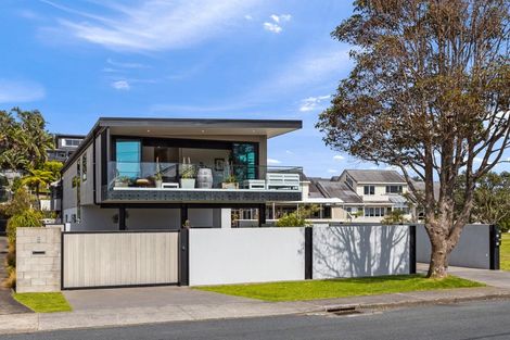 Photo of property in 3a William Bayes Place, Red Beach, 0932