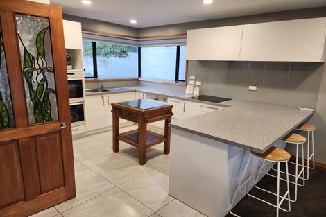 Photo of property in 9 Janice Place, Mount Pleasant, Christchurch, 8081