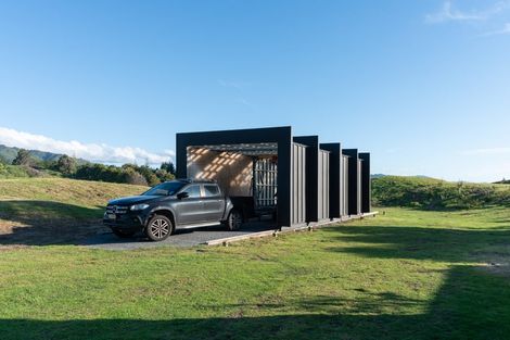 Photo of property in 155 Paetawa Road, Peka Peka, Waikanae, 5391