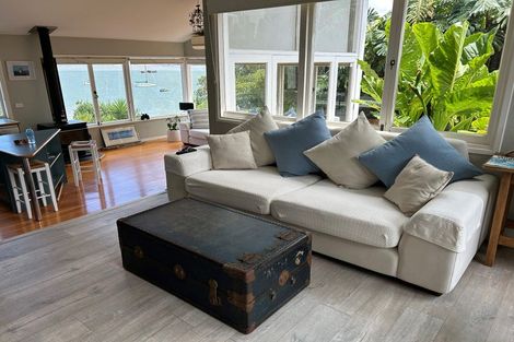 Photo of property in 122 Aeroview Drive, Beach Haven, Auckland, 0626