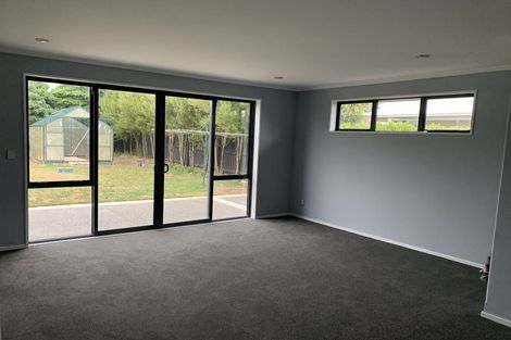 Photo of property in 3 Foresters Crescent, Parklands, Christchurch, 8083