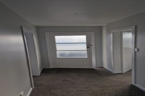 Photo of property in 19 Lambeth Crescent, Northcote, Christchurch, 8052