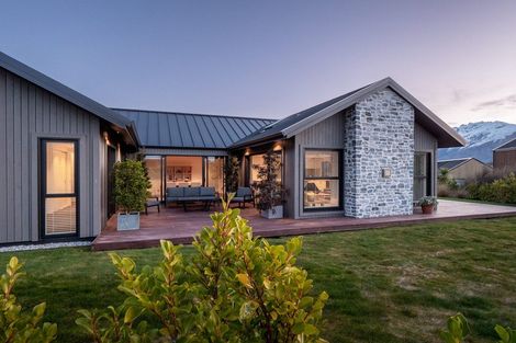 Photo of property in 64 Jacks Point Rise, Jacks Point, Queenstown, 9371