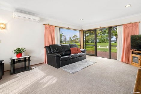 Photo of property in 80 Carnoustie Drive, Wattle Downs, Auckland, 2103