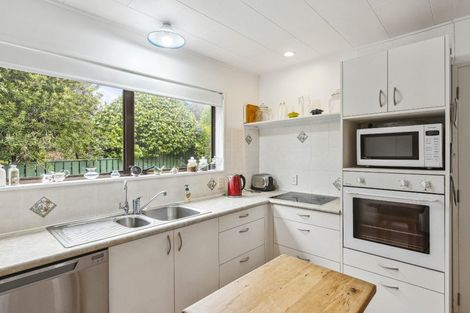 Photo of property in 4 Tudor Court, Paraparaumu Beach, Paraparaumu, 5032