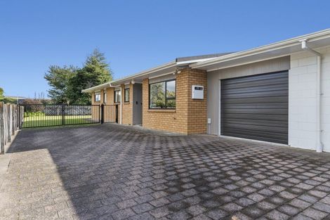 Photo of property in 2/38 Waimea Street, Westown, New Plymouth, 4310