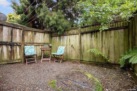Photo of property in 3/94 Glengarry Road, Glen Eden, Auckland, 0602