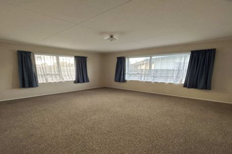 Photo of property in 48 Apollo Parade, Milson, Palmerston North, 4414
