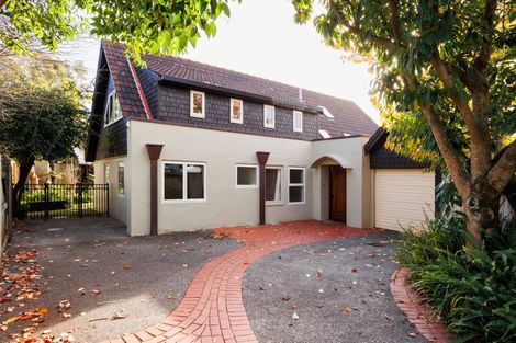 Photo of property in 457a College Street, Hokowhitu, Palmerston North, 4410