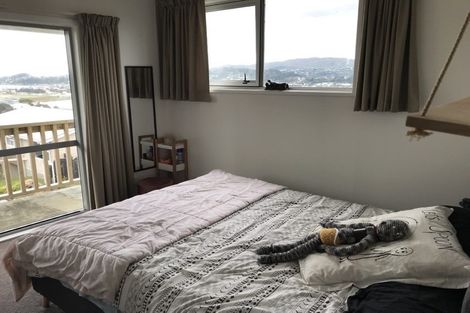 Photo of property in 4/7 Rangitane Street, Maupuia, Wellington, 6022