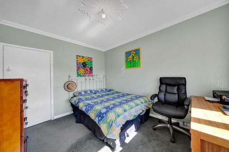Photo of property in 39a Breakwater Road, Moturoa, New Plymouth, 4310