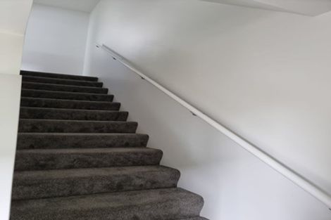 Photo of property in 3/97 Whites Line East, Waiwhetu, Lower Hutt, 5010