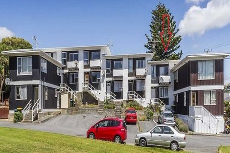Photo of property in 1/12 Thornley Street, Titahi Bay, Porirua, 5022