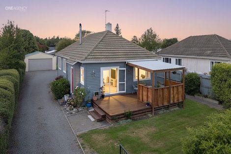Photo of property in 8 Lindon Street, Rangiora, 7400