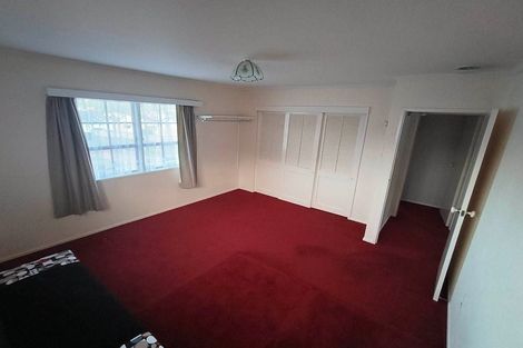 Photo of property in 70 Thurleigh Grove, Karori, Wellington, 6012