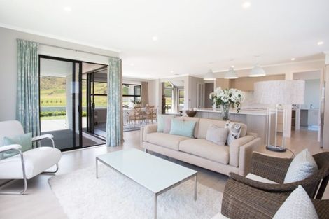 Photo of property in 50 William Andrew Road, Pukekohe, 2120