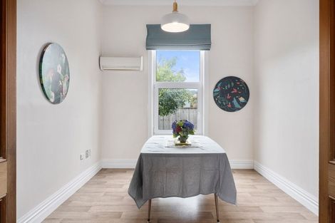 Photo of property in 24 York Street, Picton, 7220