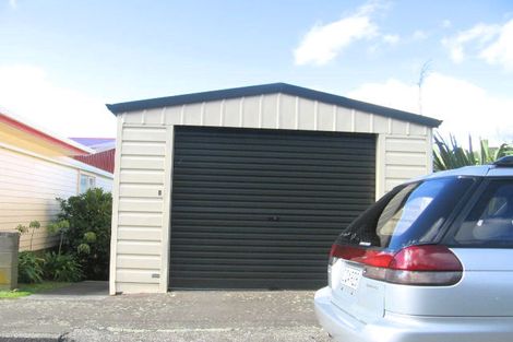 Photo of property in 33 Saint Albans Avenue, Karori, Wellington, 6012