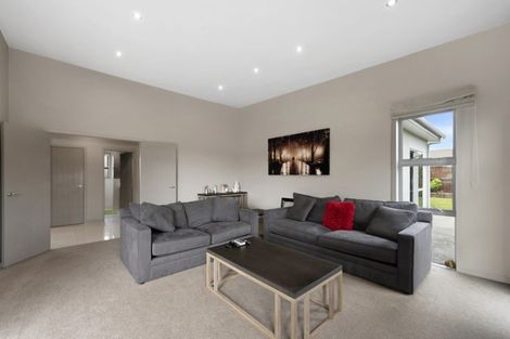 Photo of property in 72 Te Huia Drive, Flagstaff, Hamilton, 3210