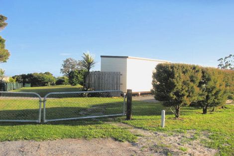Photo of property in 33 Tuitonga Road, Karikari Peninsula, 0483