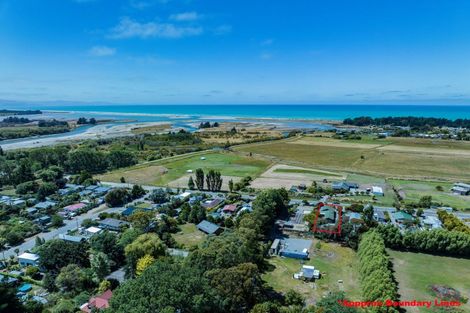 Photo of property in 51 Kings Avenue, Waikuku Beach, 7402
