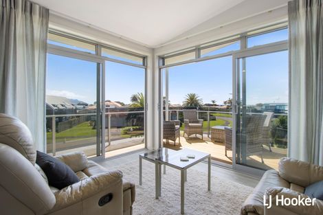 Photo of property in 17 Athenree Heights, Athenree, Waihi Beach, 3177