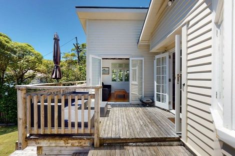 Photo of property in 44 Kenya Street, Ngaio, Wellington, 6035