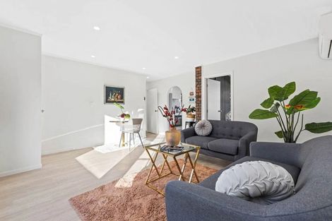 Photo of property in 2/258 Great South Road, Takanini, Auckland, 2112