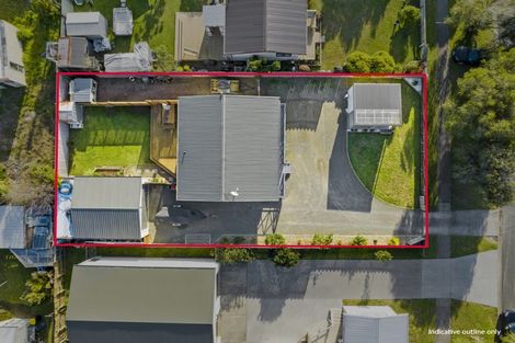 Photo of property in 111 Wattle Place, Whangamata, 3620