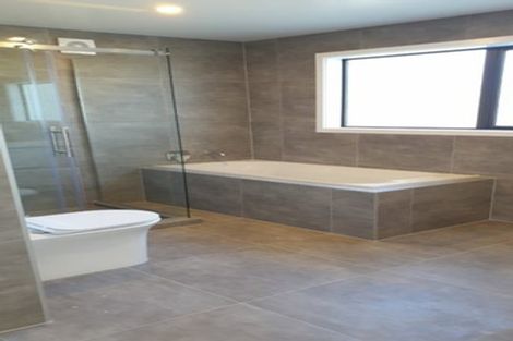 Photo of property in 210a Forrest Hill Road, Forrest Hill, Auckland, 0620