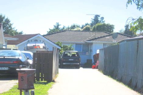 Photo of property in 5 Kendall Court, Wattle Downs, Auckland, 2103