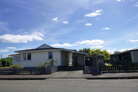 Photo of property in 2 Maire Street, Pahiatua, 4910