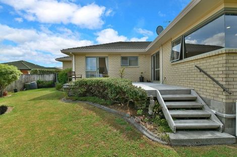Photo of property in 9 Kath Hopper Drive, Orewa, 0931