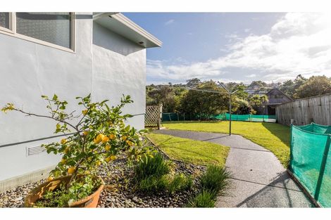Photo of property in 19 Brookvale Park, Stanmore Bay, Whangaparaoa, 0932