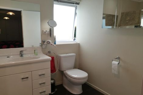 Photo of property in 19 Linklater Avenue, Bellevue, Tauranga, 3110