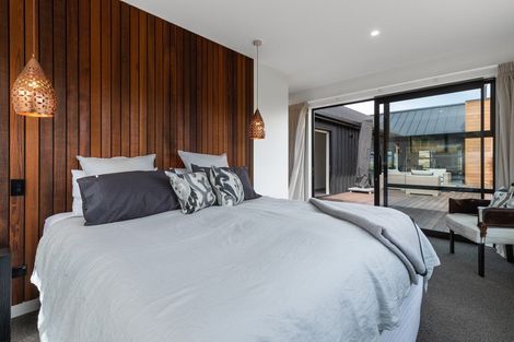 Photo of property in 21 Falconer Rise, Jacks Point, Queenstown, 9371