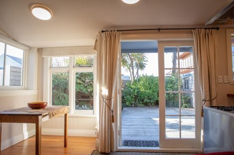Photo of property in 129 Nayland Street, Sumner, Christchurch, 8081