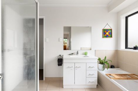 Photo of property in 23b Buckland Road, Tuakau, 2121