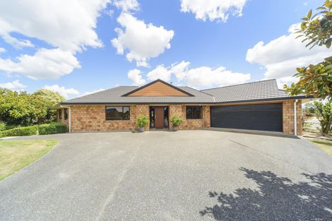 Photo of property in 17 Liberty Grove, Kelvin Grove, Palmerston North, 4414