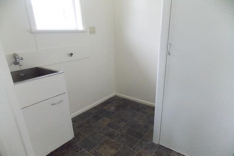 Photo of property in 130 Arahura Crescent, Waitangirua, Porirua, 5024