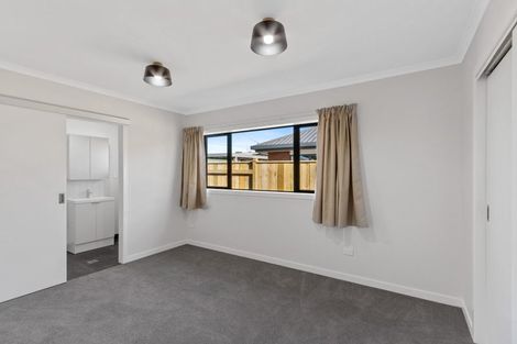 Photo of property in 3 Jeffares Place, Taradale, Napier, 4112