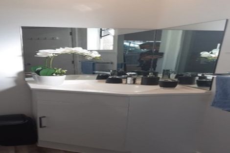 Photo of property in 10 Ration Lane, Whitby, Porirua, 5024