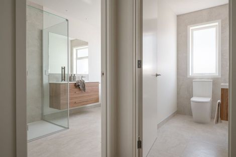 Photo of property in 98 Omahina Street, Raglan, 3225